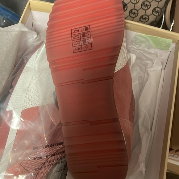 Michael kors Allie trainer embossed printed opwht mult - Picture 3 of 7